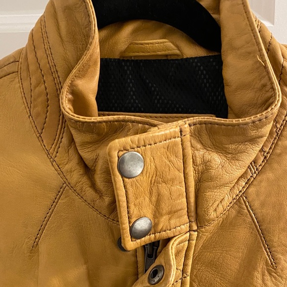 Brand New Tan Genuine leather mens jacket from Danier Leather NEVER WORN - Picture 4 of 14